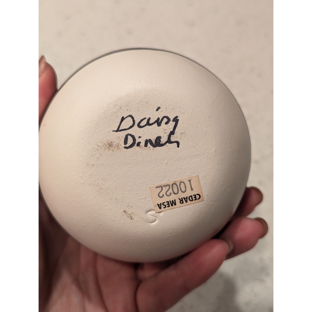 Vintage Cedar Mesa Pottery Vase 4" Native American Navajo Signed White Purple - Picture 6 of 8